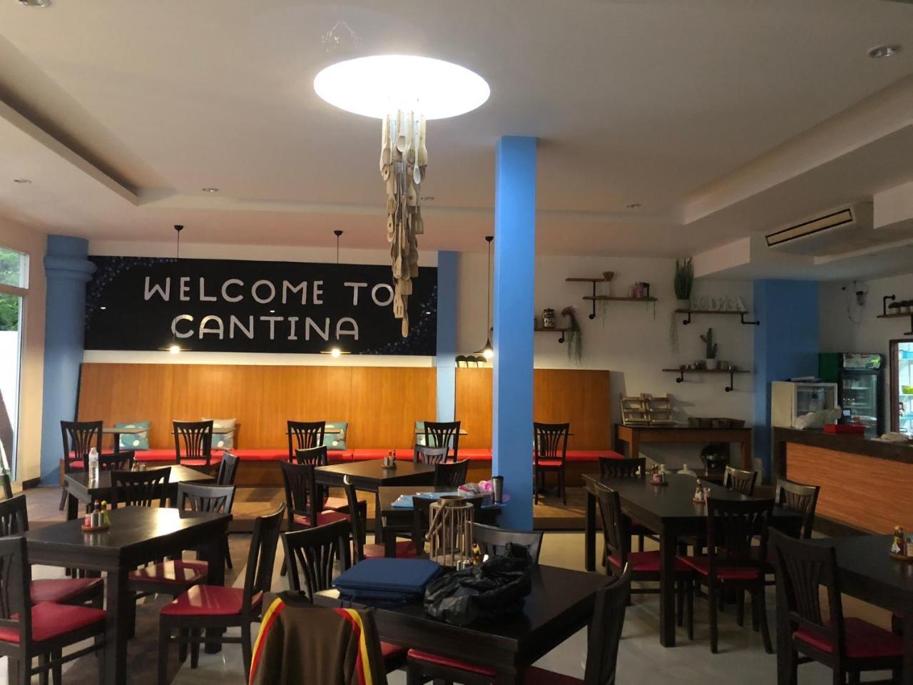 Bodega Phuket Patong (Adults Only) Hostel Exterior photo
