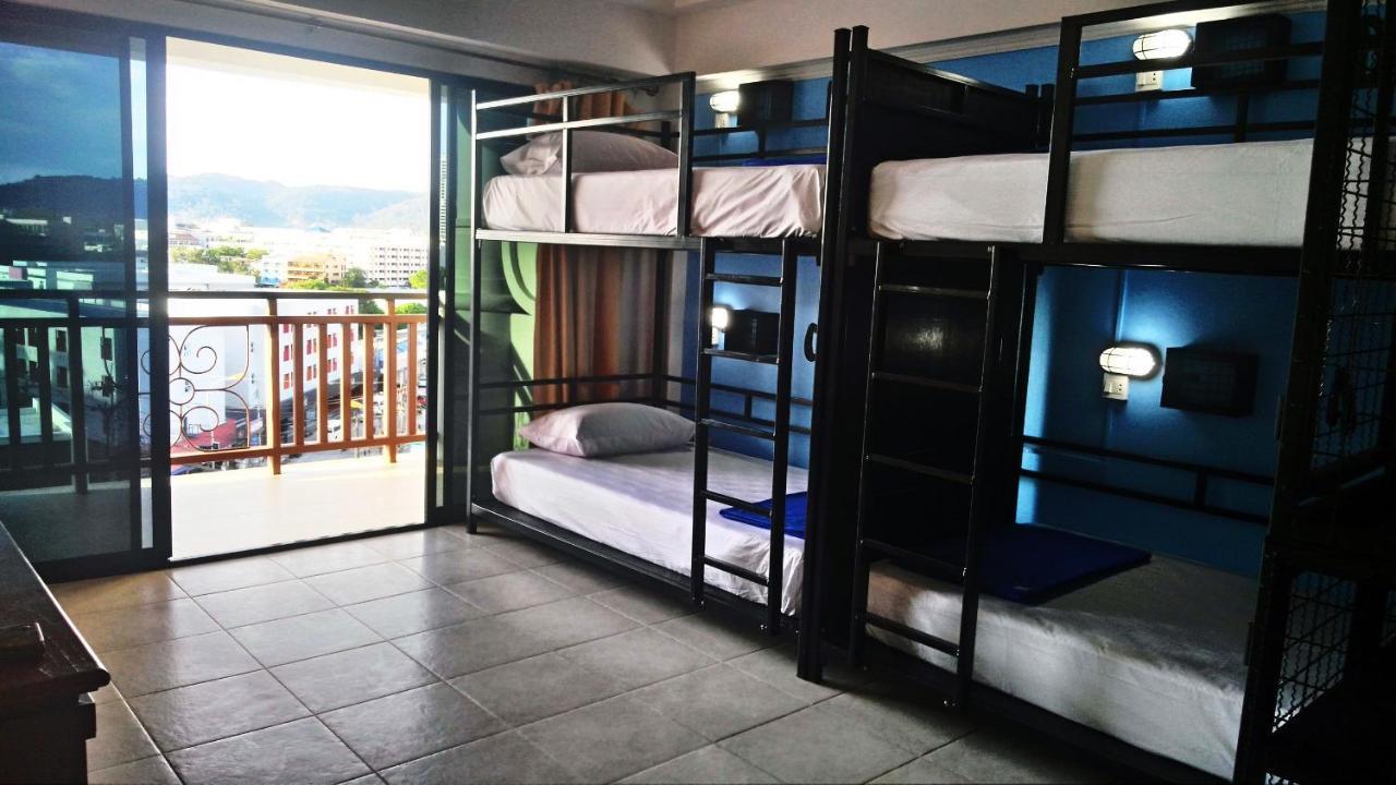 Bodega Phuket Patong (Adults Only) Hostel Exterior photo